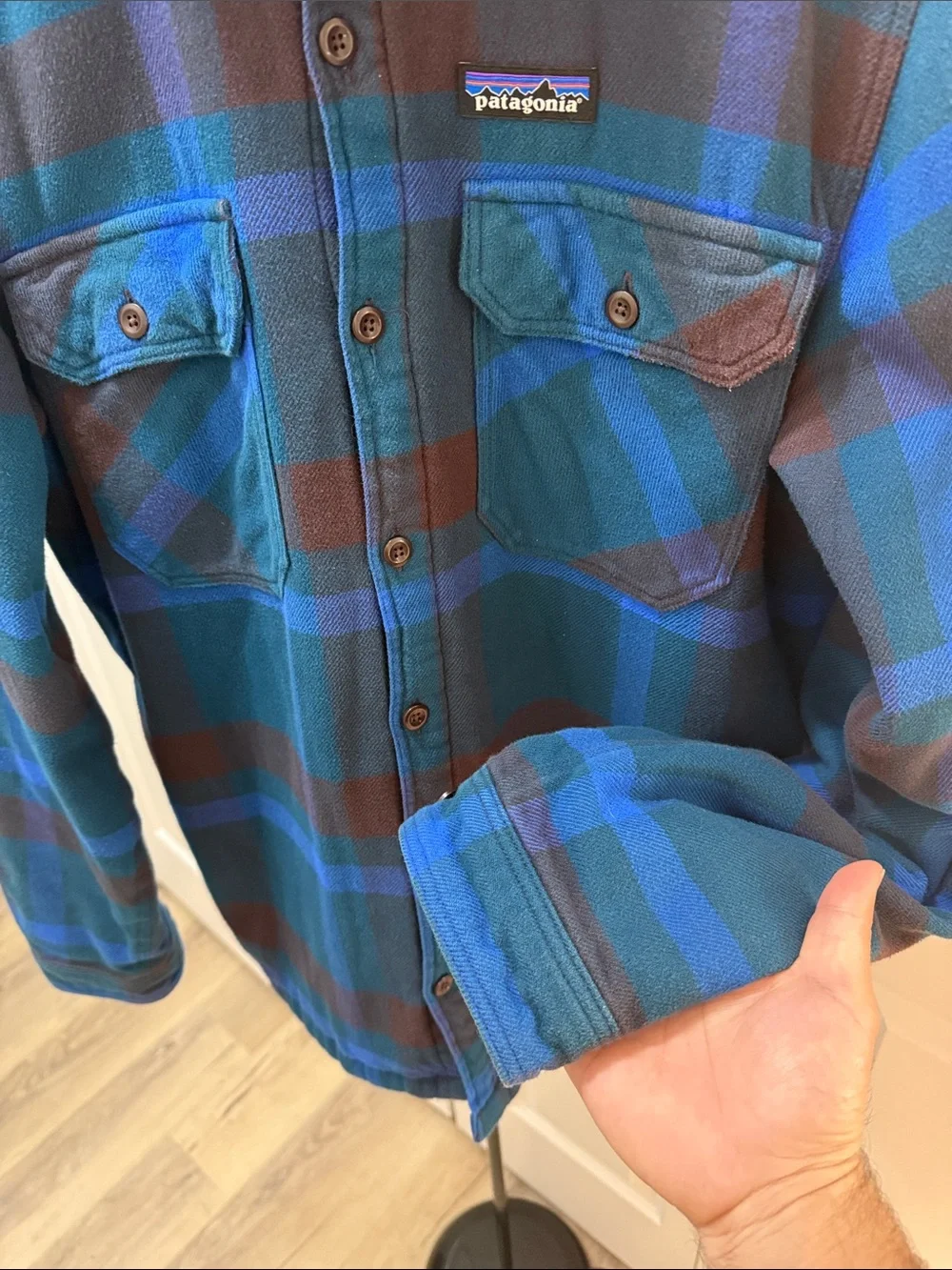 Patagonia Men's Lightweight Insulated Fjord Flannel Shirt